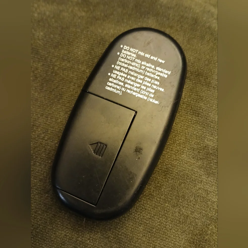 Holmes 15VX2R03 Control